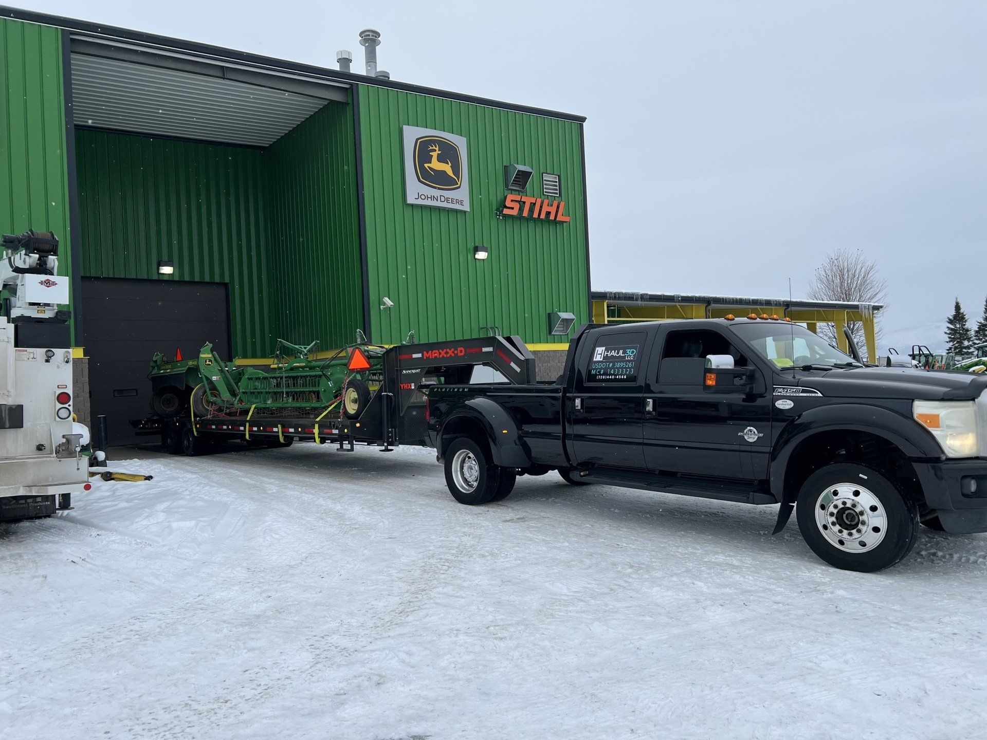 haul3d at john deere hauling construction equipment and materials