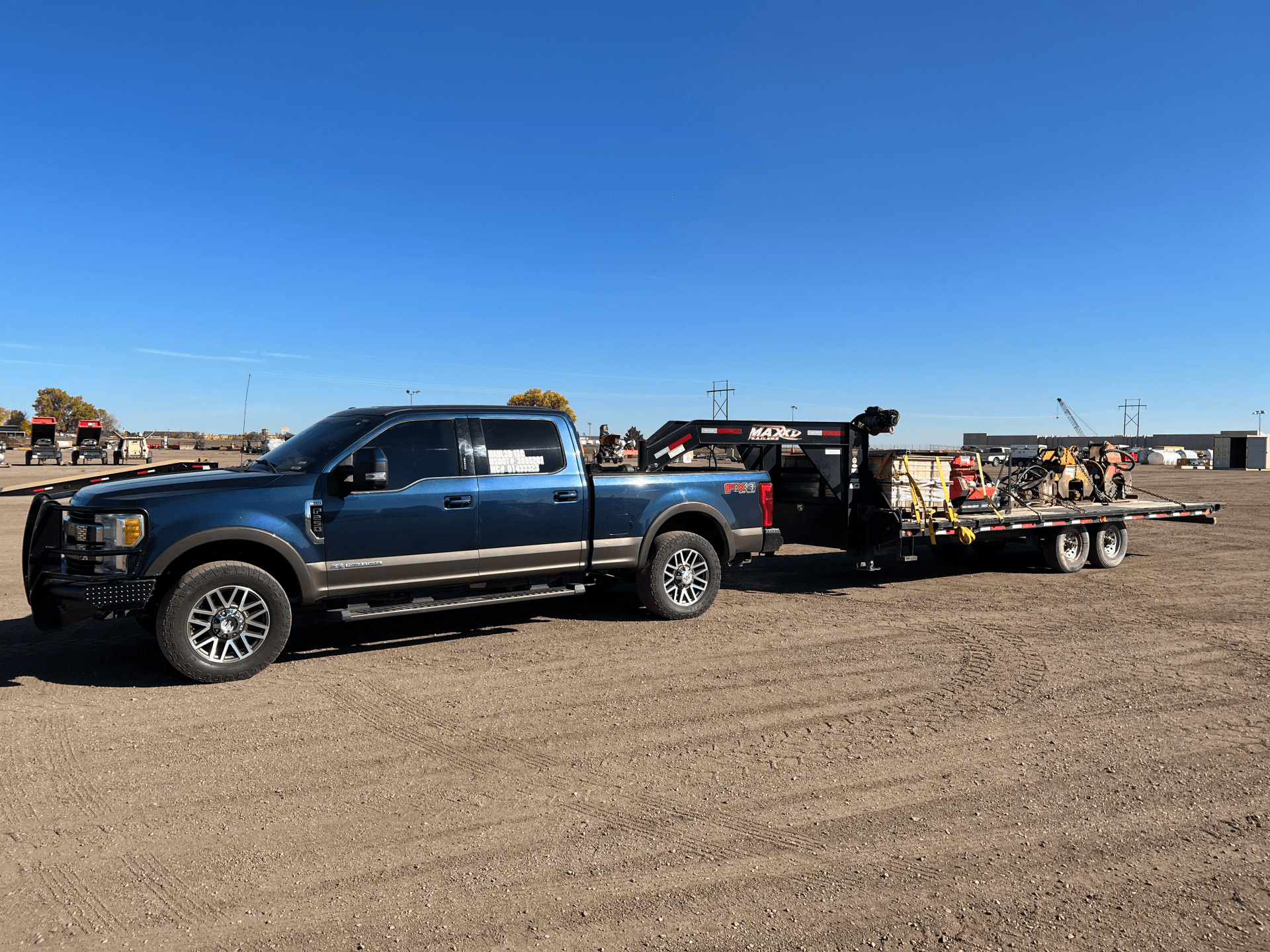 haul3d transporting equipment on flatbed trailer