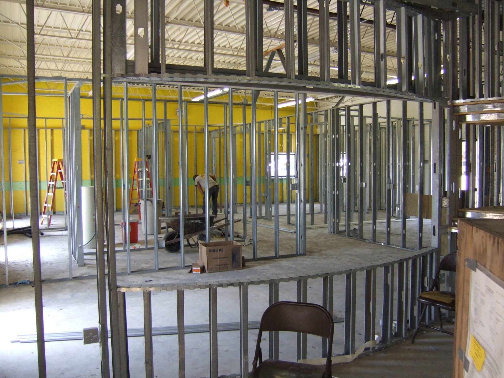Steel inside building construction - Deer Park, TX - DH Construction