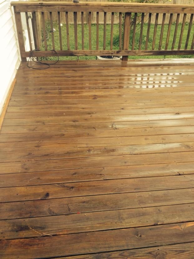 A Wooden Deck - Chesapeake, VA - Fresh Start Commercial Cleaning 