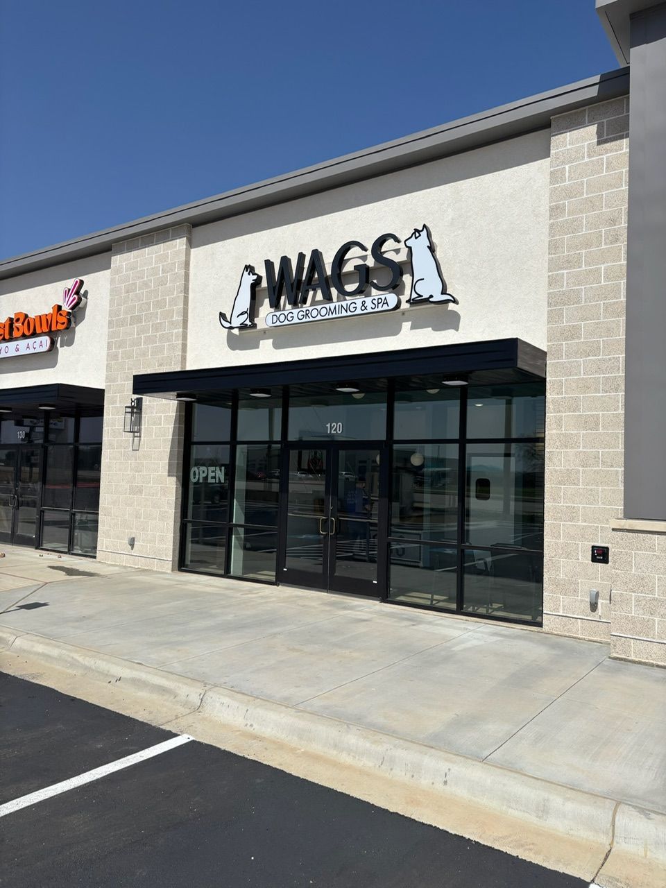 Building with A Sign that Says Wags — Temple, TX — Wags On Wheels