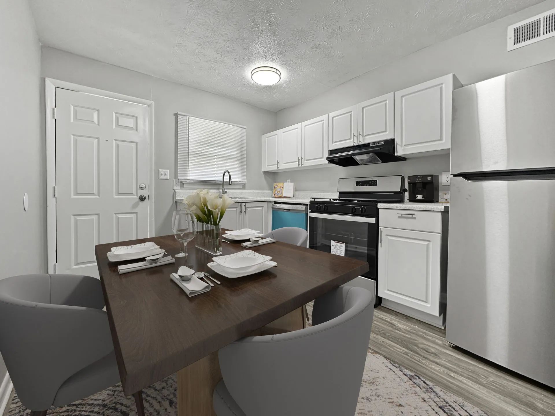 Kitchen in Cascade Oaks Apartments in Atlanta, GA.