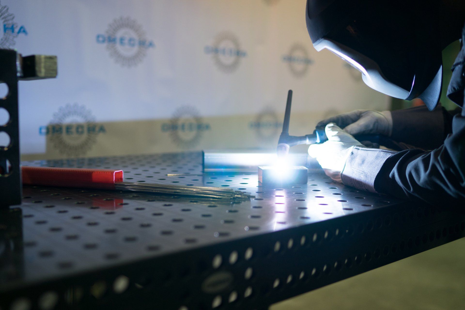 tig welding omecha