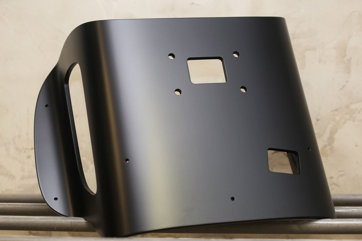 Juoda kėdės sėdima dalis