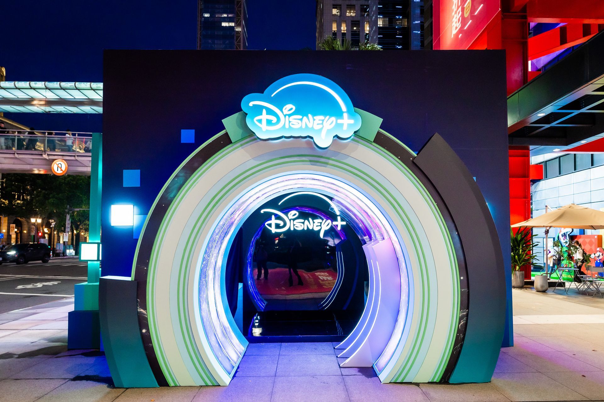 2024 Disney+ 精彩傳送門快閃店活動
