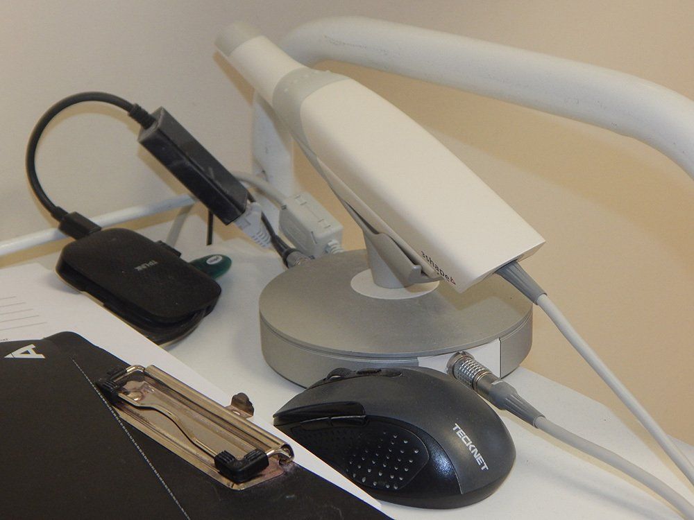 strumenti tecnologici per lo studio dentistico