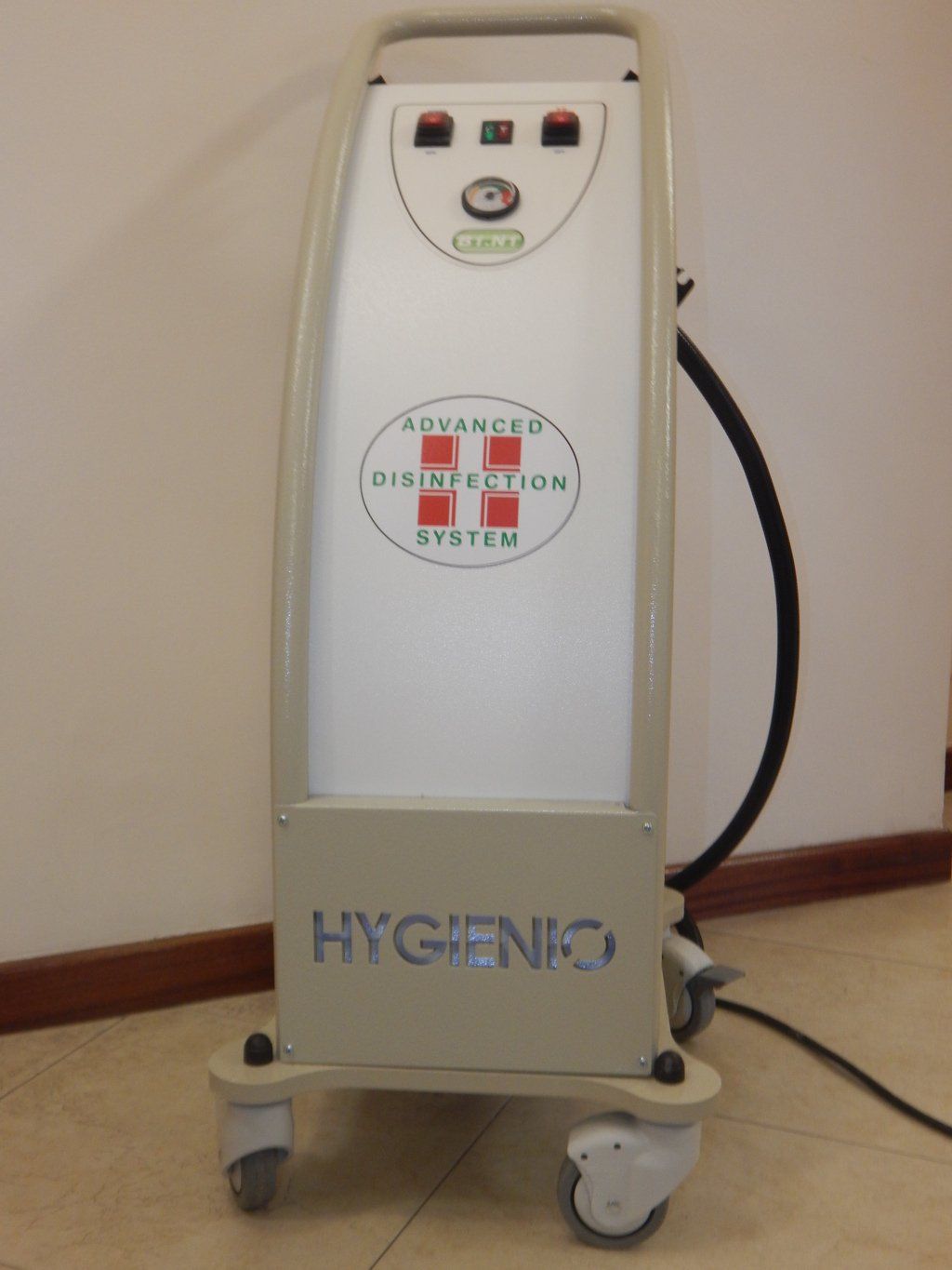 igienizzatore strumenti dello studio dentistico