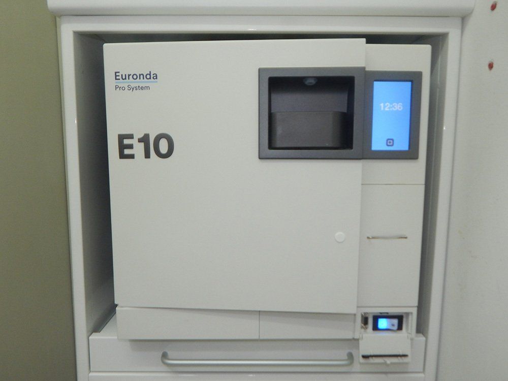 macchina diagnostica dello studio dentistico