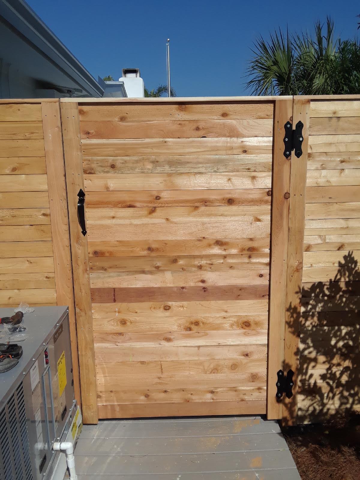 Horizontal wood fence