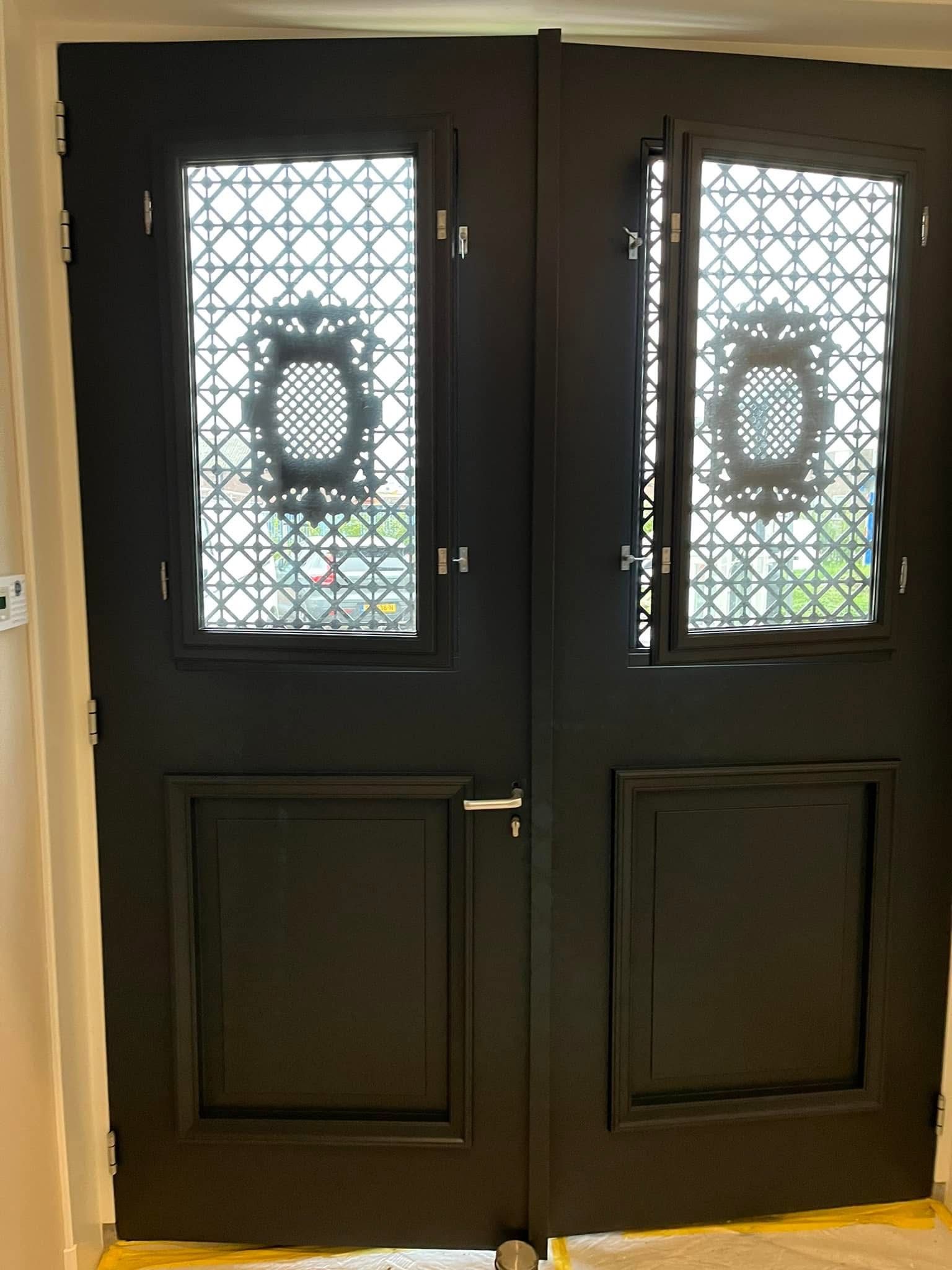 binnenschilderwerk en de wandafwerking villa in oude tonge