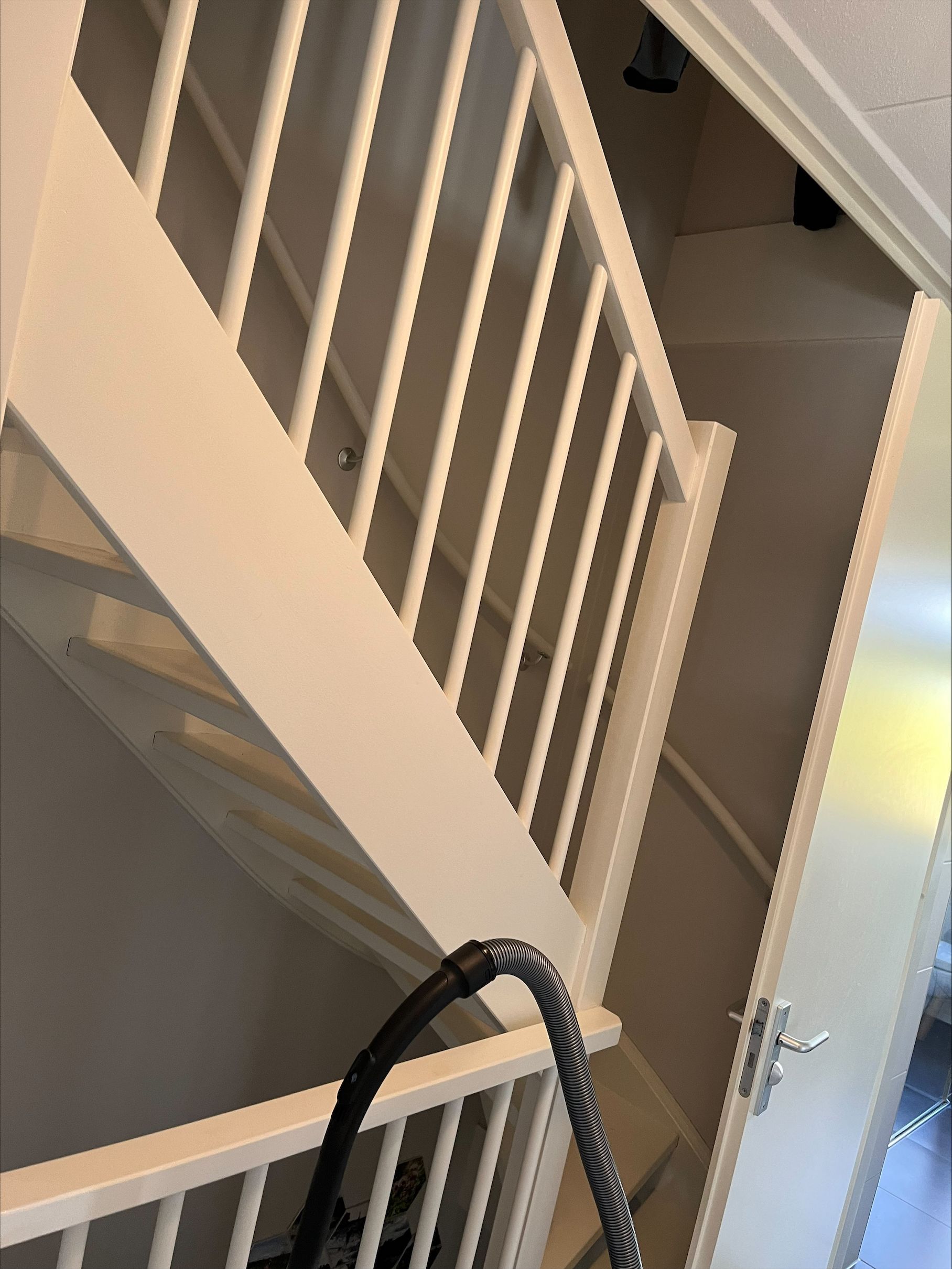 trappen schilderen in huis