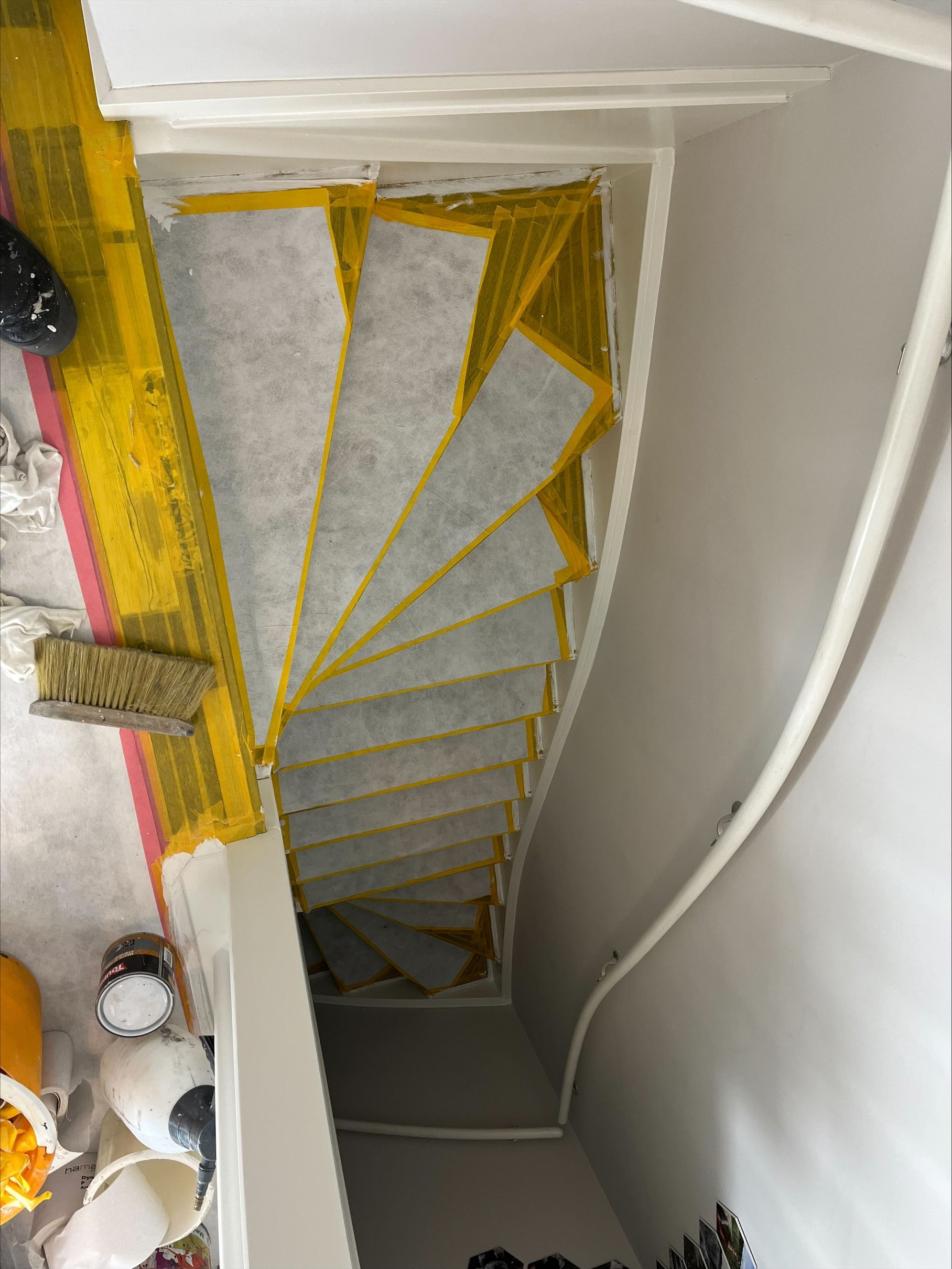 trappen schilderen in huis