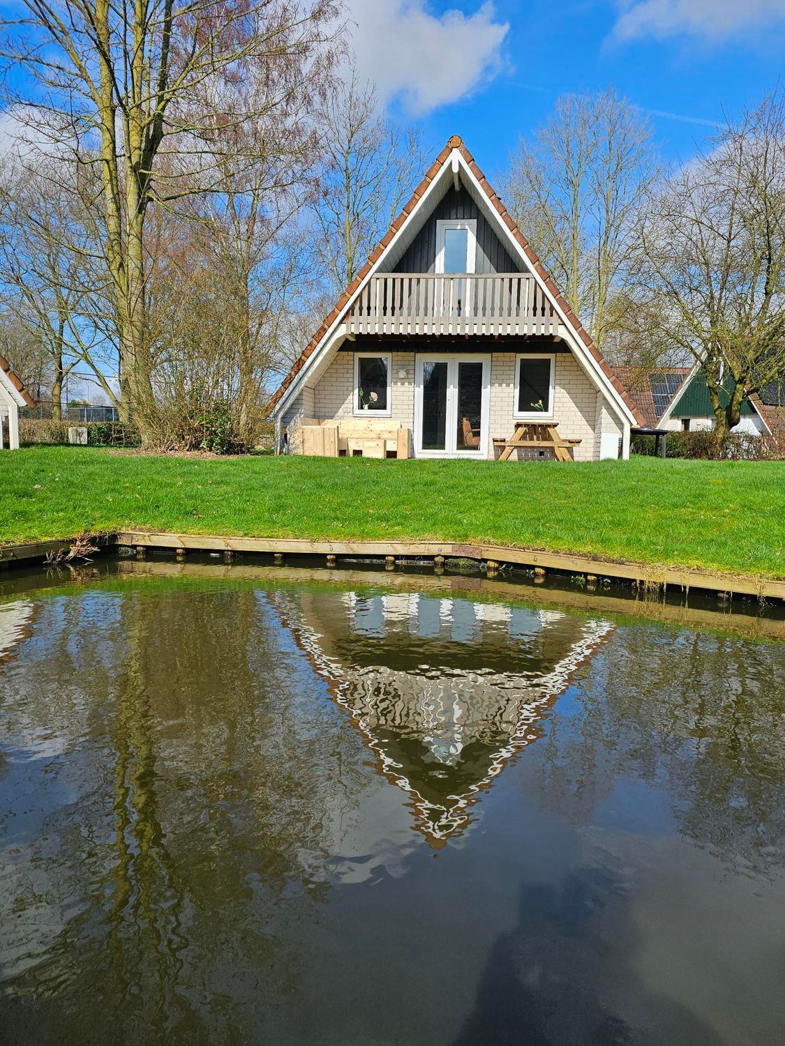 Natuurhuisje aan het water.