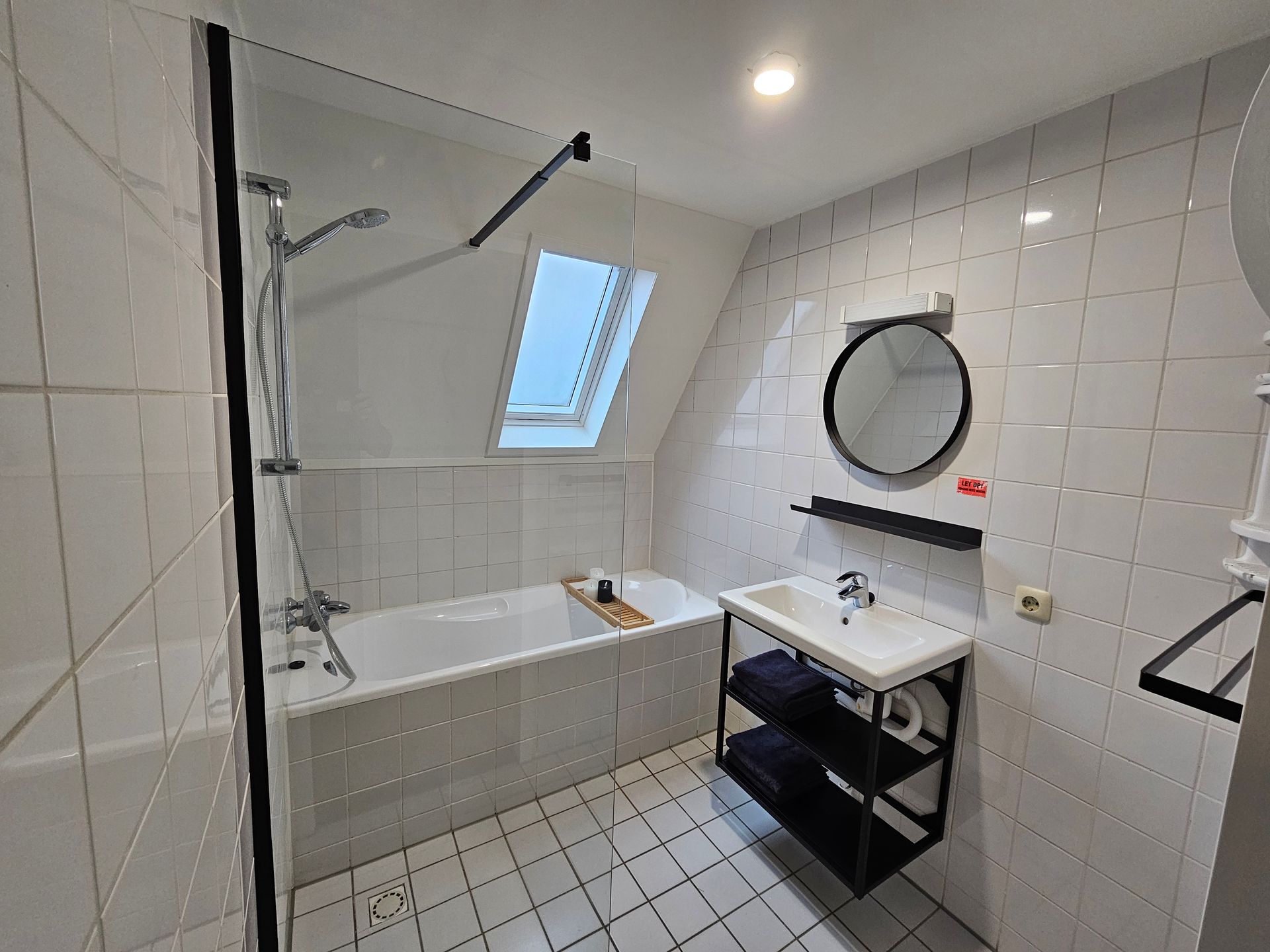 Vakantiehuisje-met-badkamer-op-beganegrond