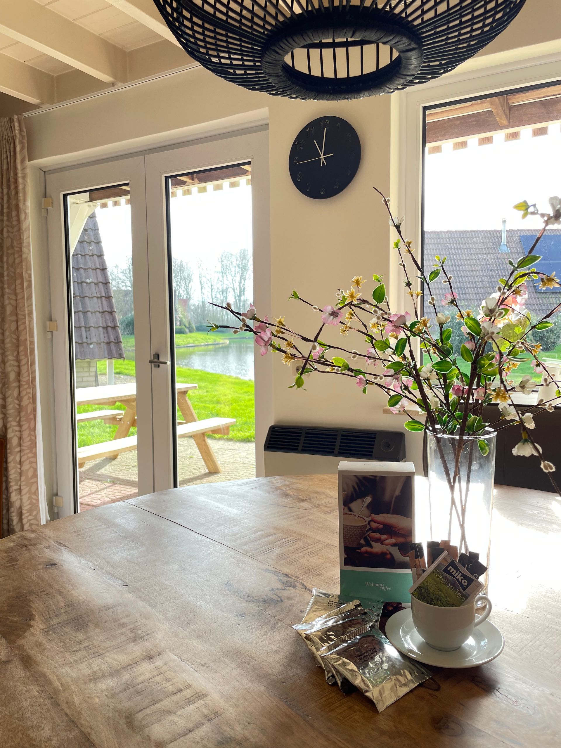 ontvangst met koffie en thee