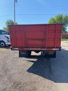 1979 Ford dump Truck, L700, 30,900k actual miles, 370 HP, V-8, 5 speed 2 speed rear end, 20' midwest bed & hoist, 17,000 rear axle, 9,000 front axle