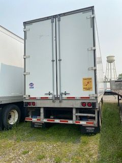 2020 Utility Van Trailer, 53 x 102, Aluminum Roof, Air Ride, Air inflation System, side skirts, steel wheels, 11R22.5 