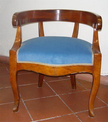 Sedia con schienale basso