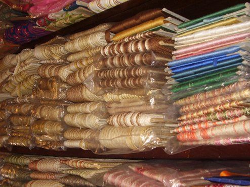 Ampia scelta di tessuti per passamanerie