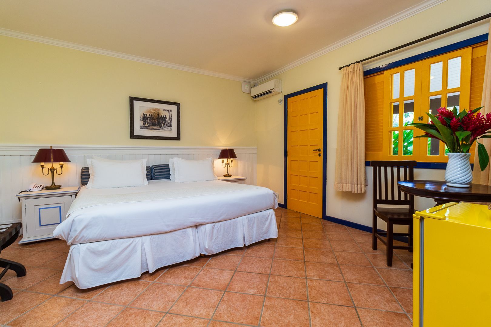 Acomodações da Pousada Corsário Paraty