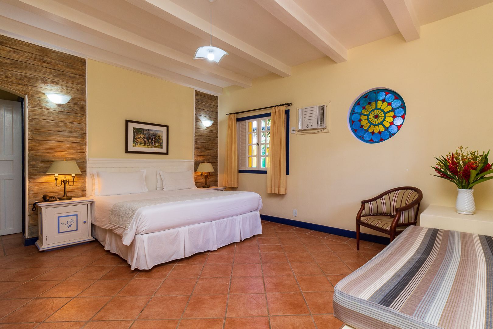 Acomodações da Pousada Corsário Paraty