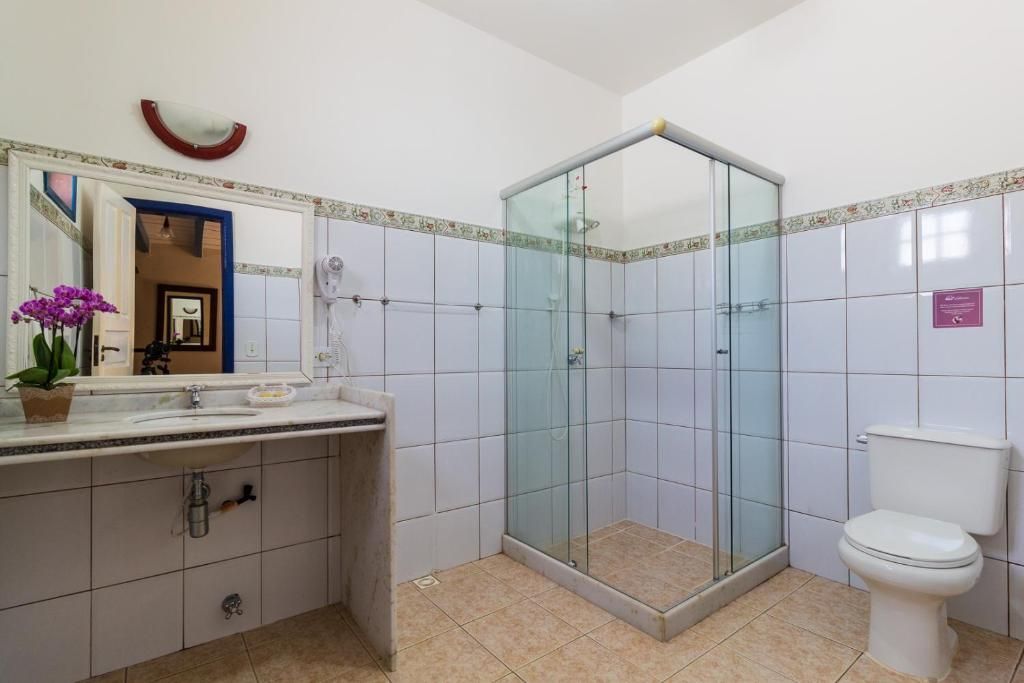 Acomodações da Pousada Corsário Paraty