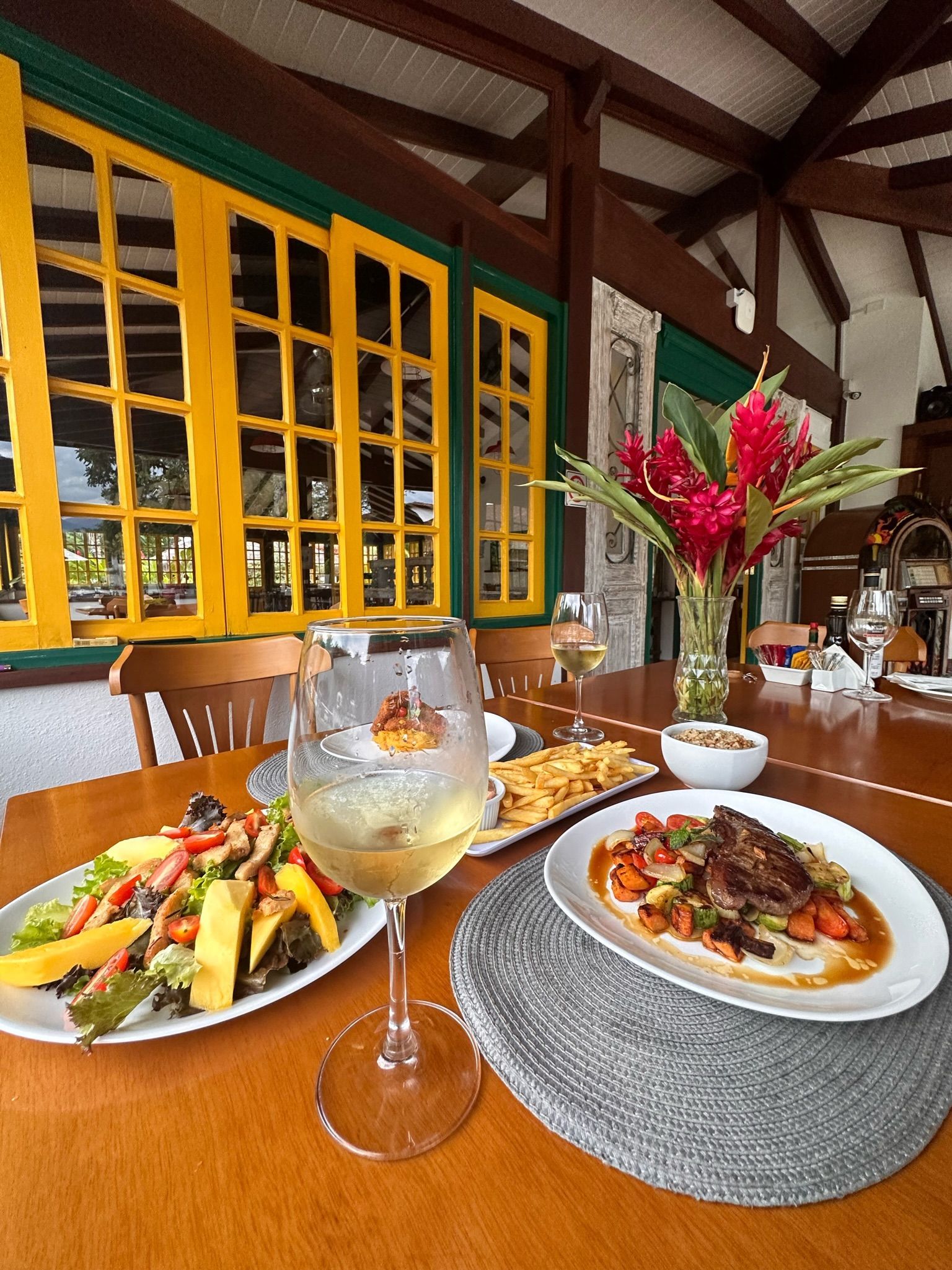 Gastronomia na Pousada Corsário Paraty