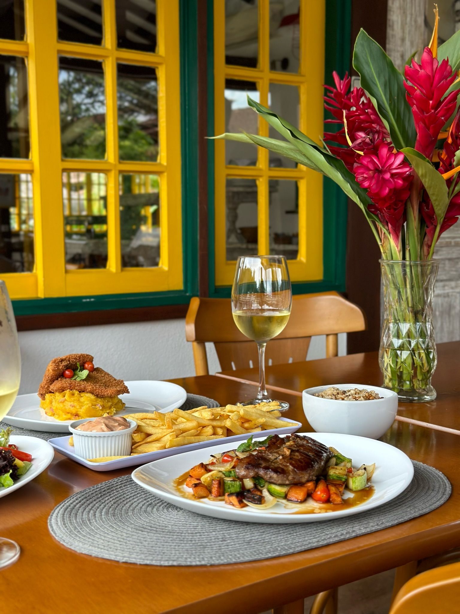 Gastronomia na Pousada Corsário Paraty