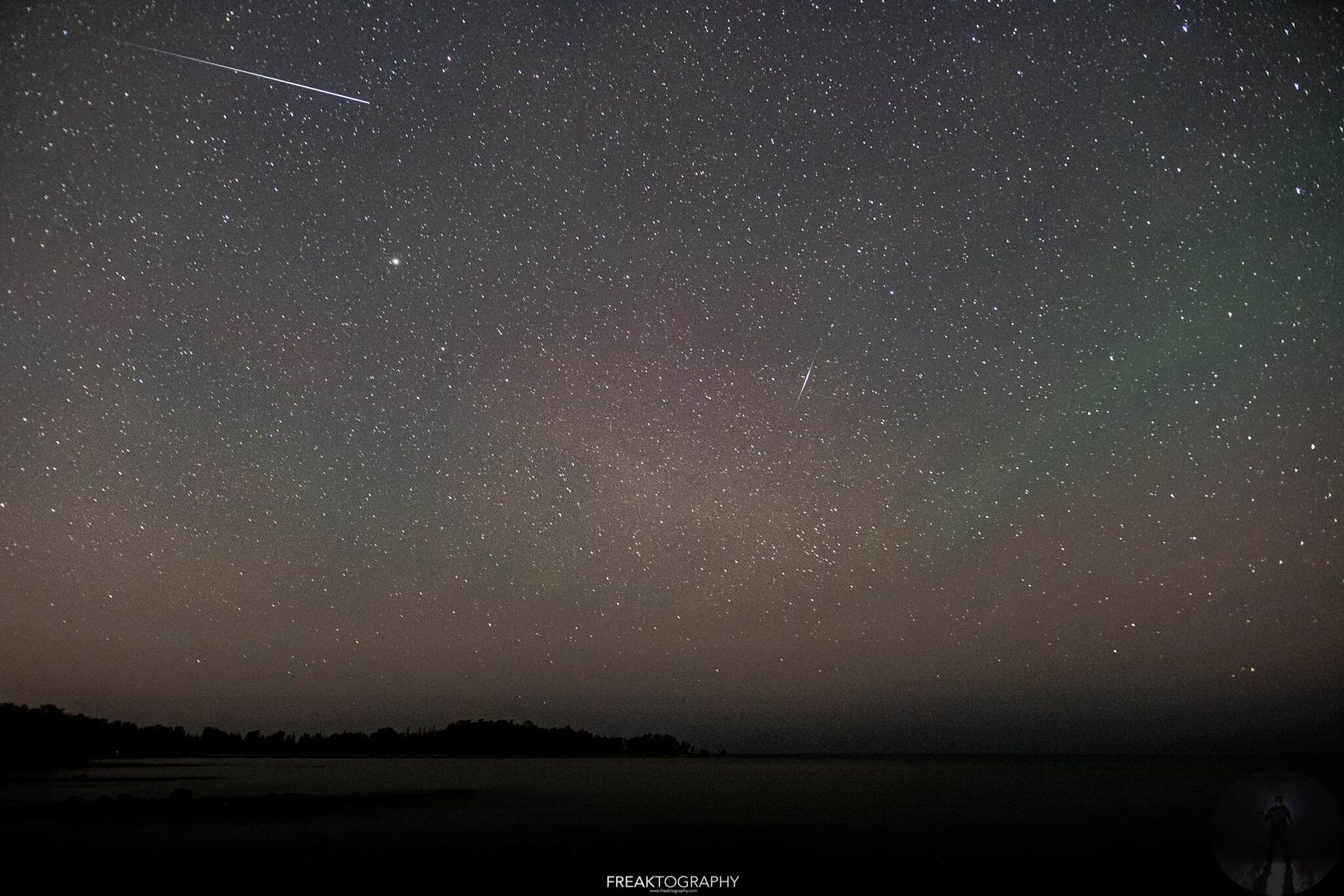 A night sky filled with lots of stars and the word twilight visible