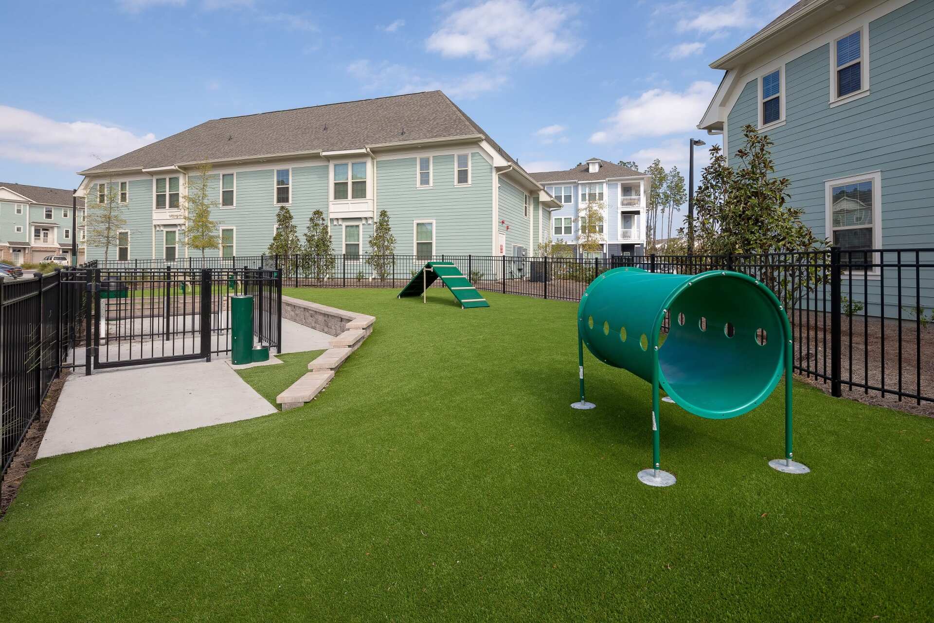 Gallery Apartment Complexes in Downtown Charleston