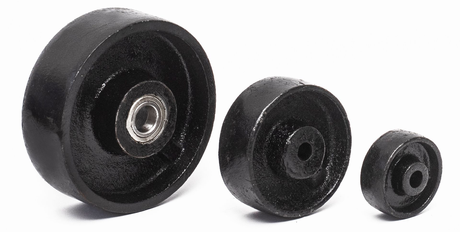 Plain bore or ball bearing cast iron wheels
