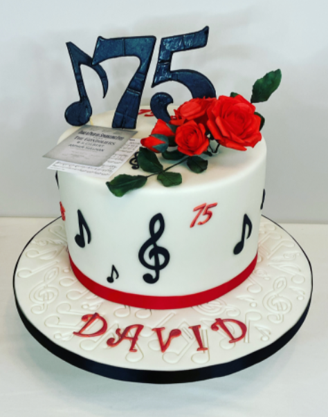 music birthday cake