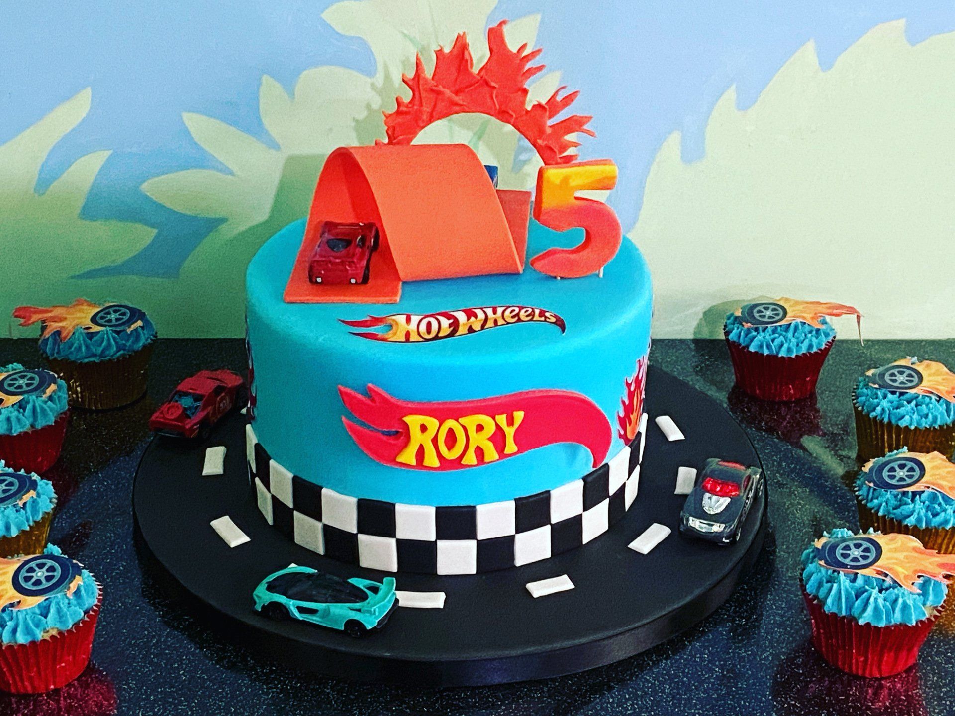 hotwheels birthday cake