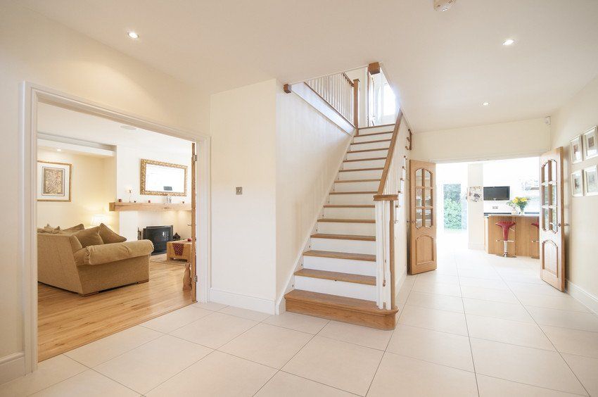 Off-the-Peg Staircases