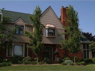 Seamless Gutters - installation in Owatonna, MN