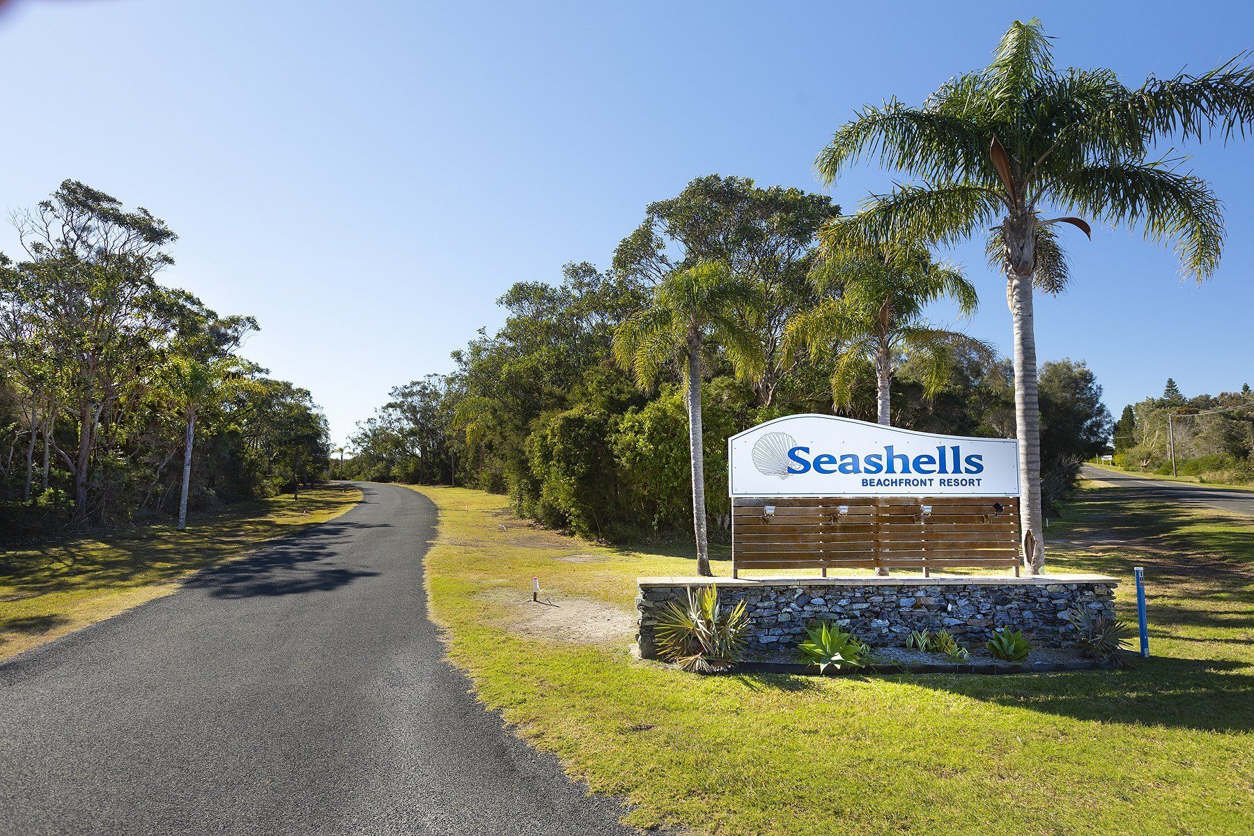 seashells resort sign