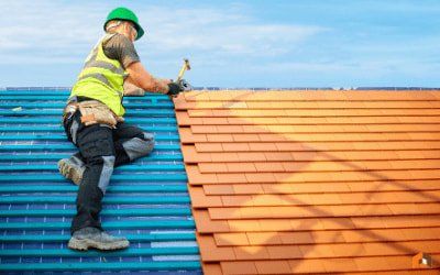 sustituir tejas en un tejado de tejas con filtraciones en Vitoria