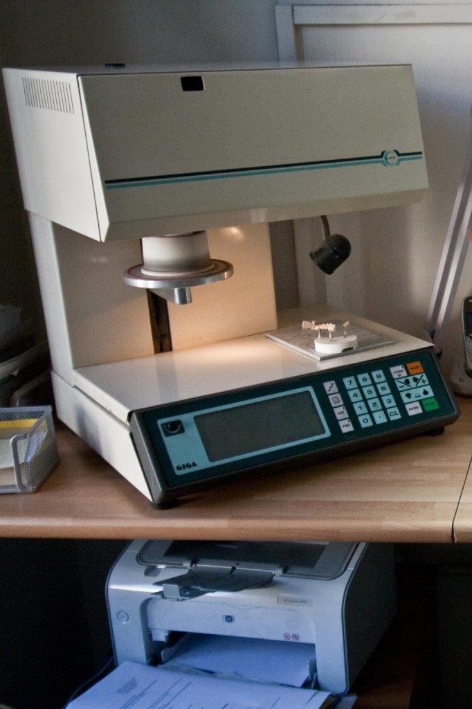 strumento per dentisti