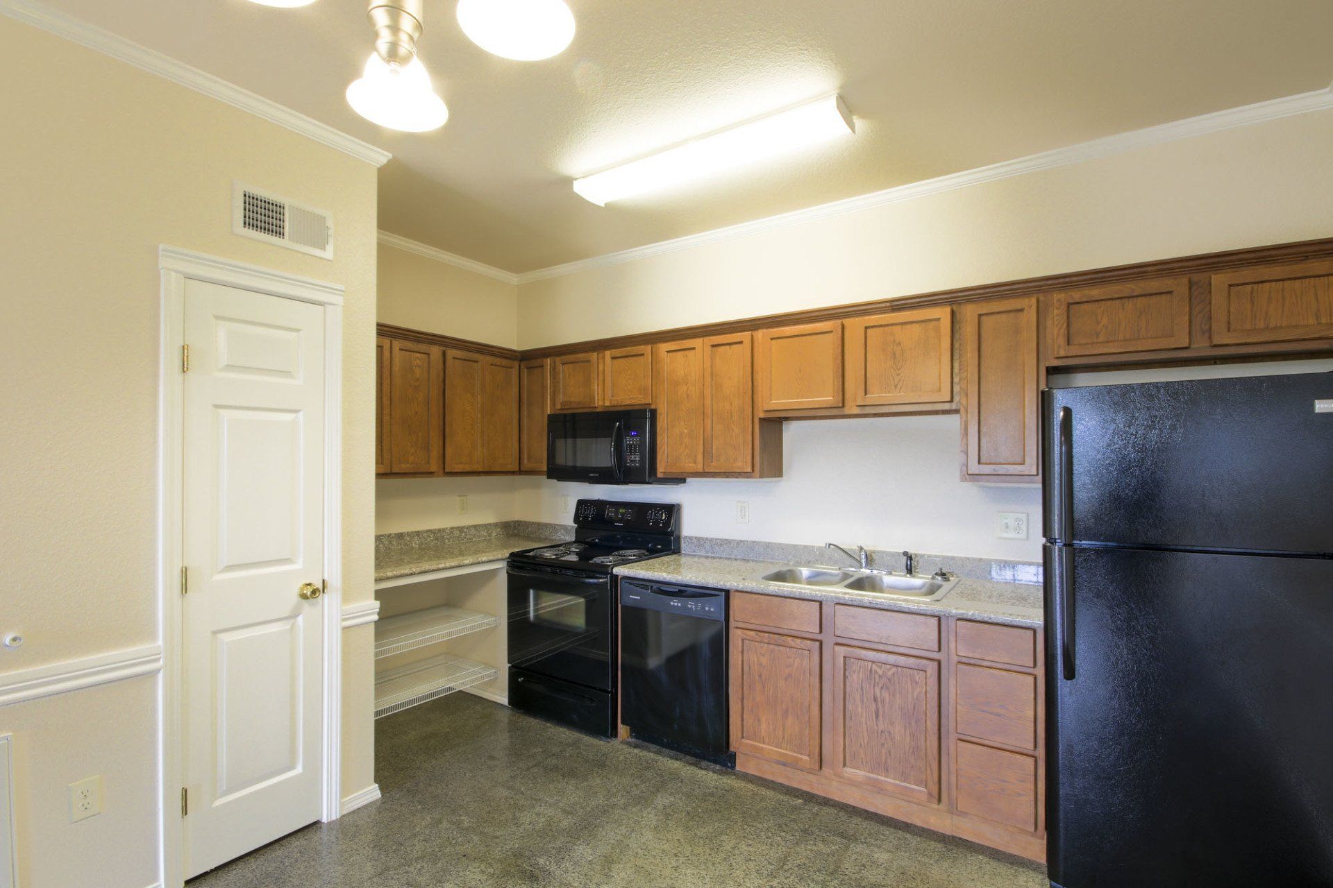 Country Club Apartments Interior