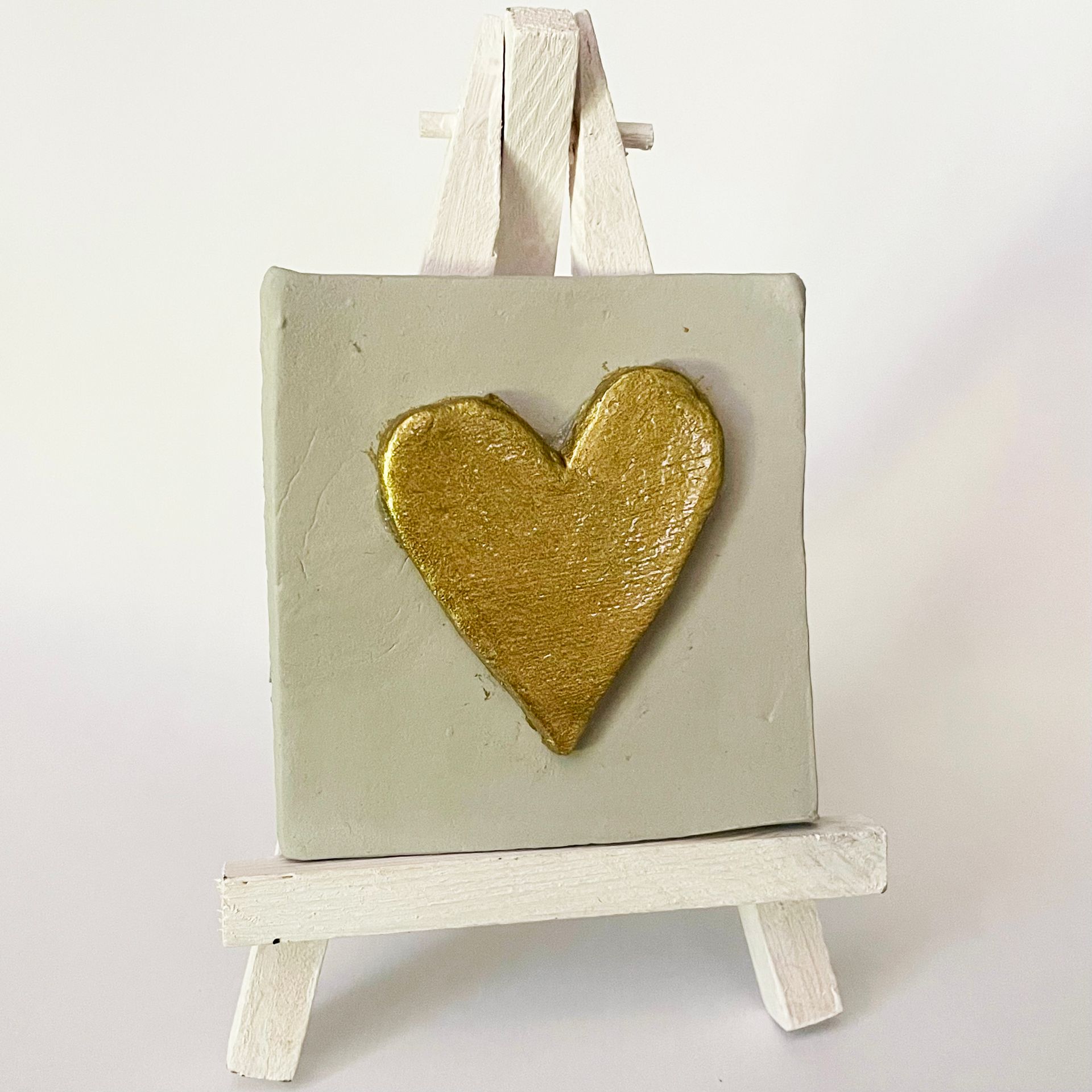 Goud Hartje
Mini-Tegeltje
gehard natuurklei