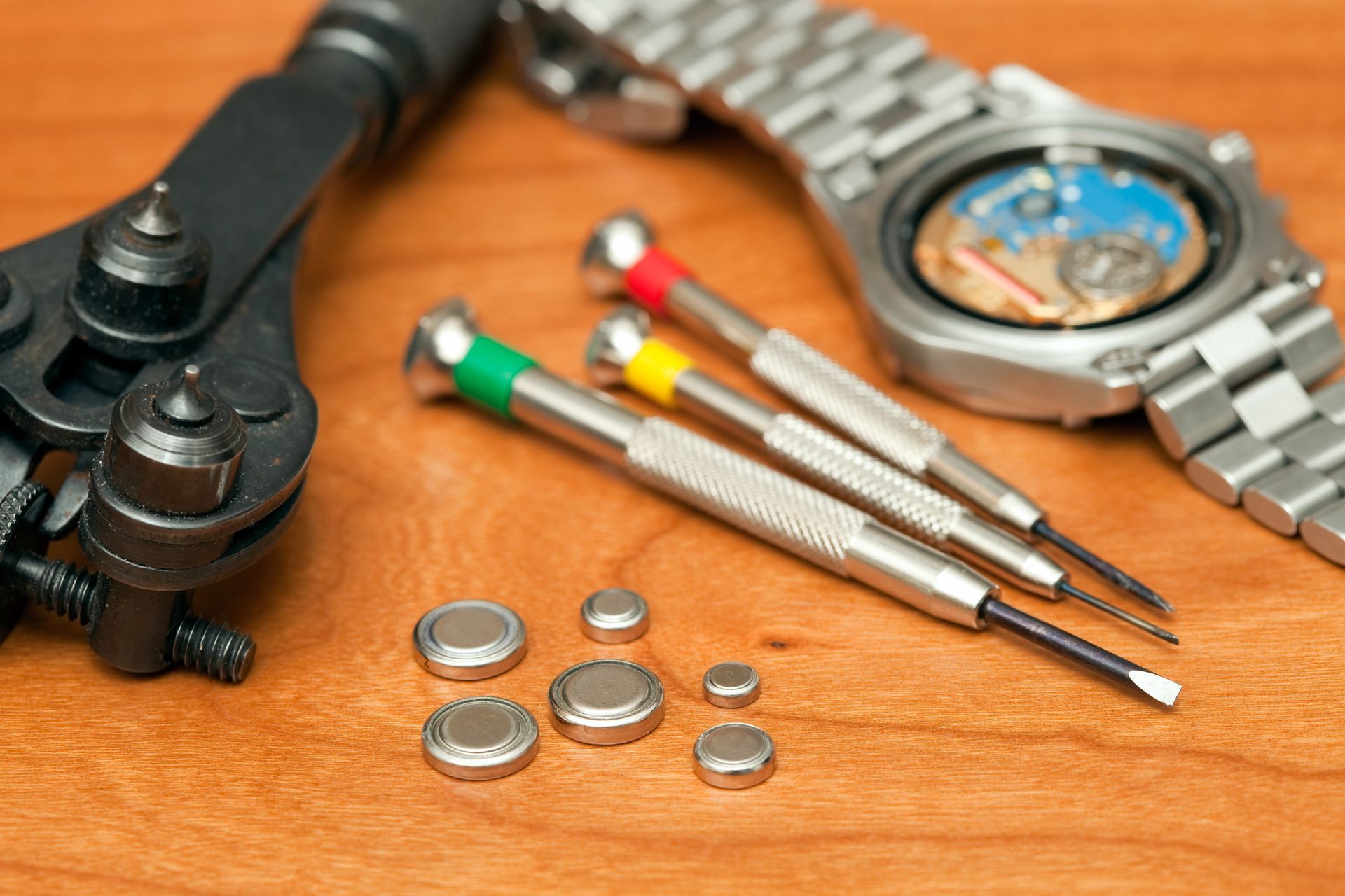 Watch Batteries And Tools — Wentworthville, NSW — Avesta Tailoring