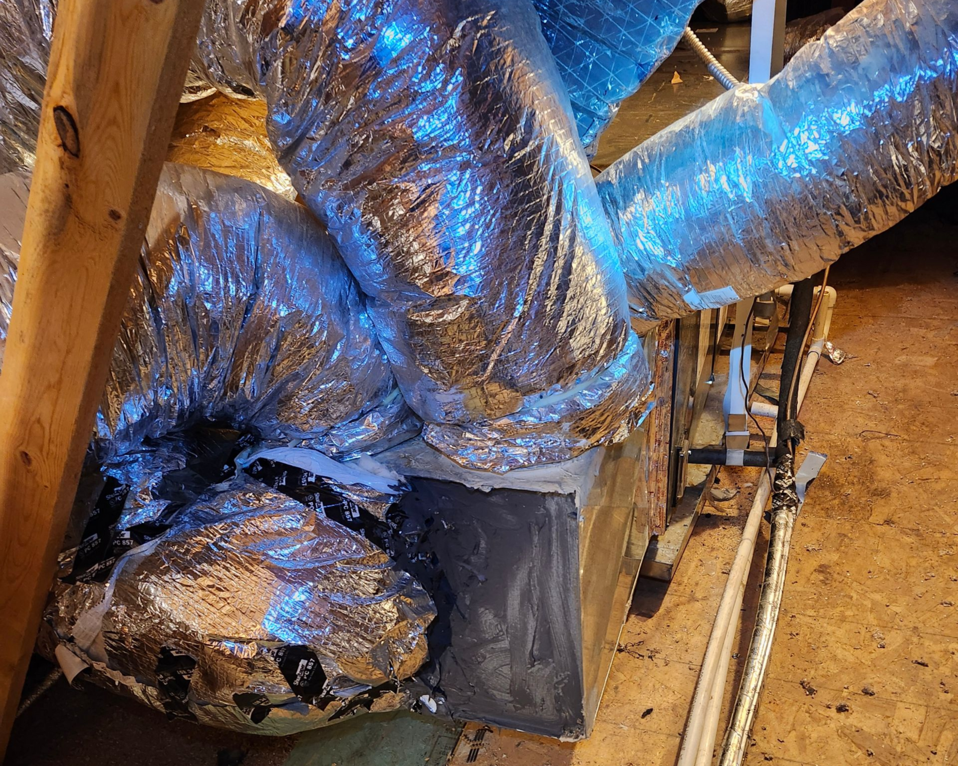 Improper supply plenum