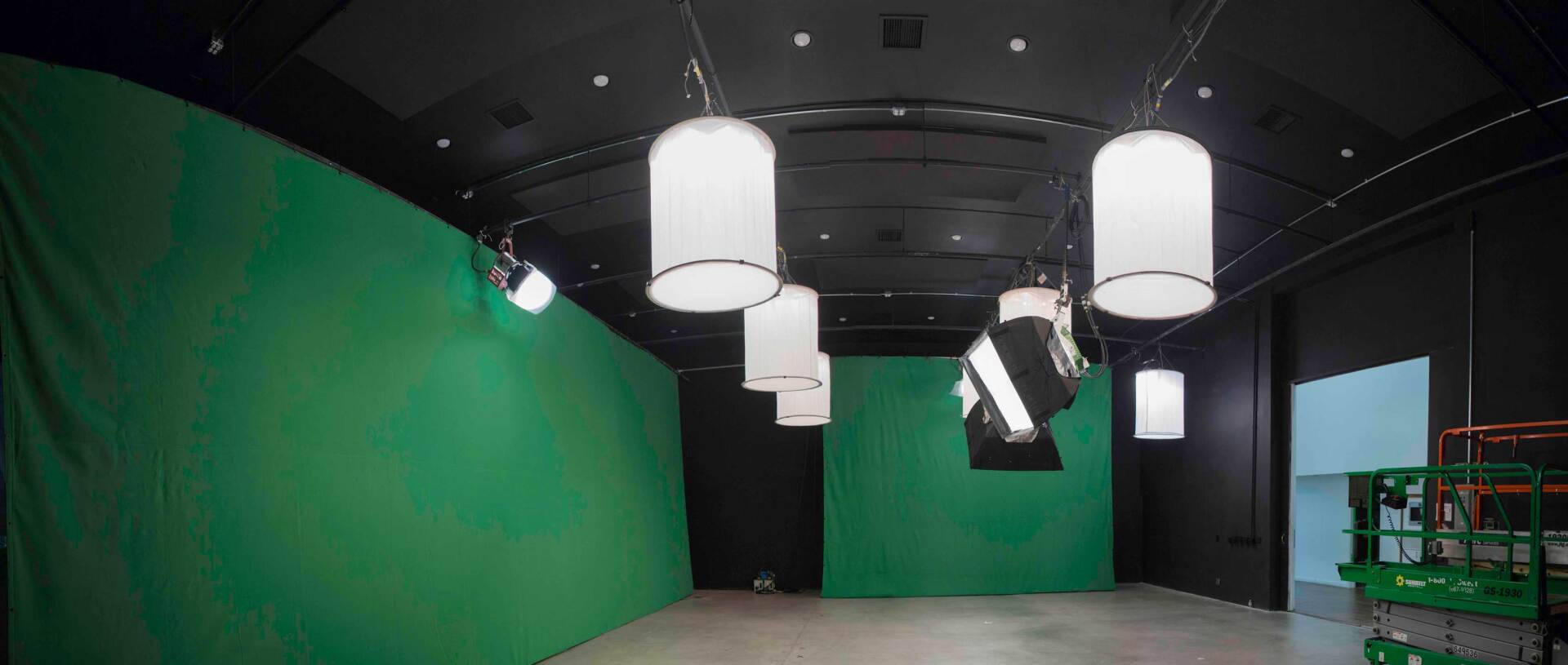 Green Screen Production Studio — Canoga Park, CA — Dream Magic Studios