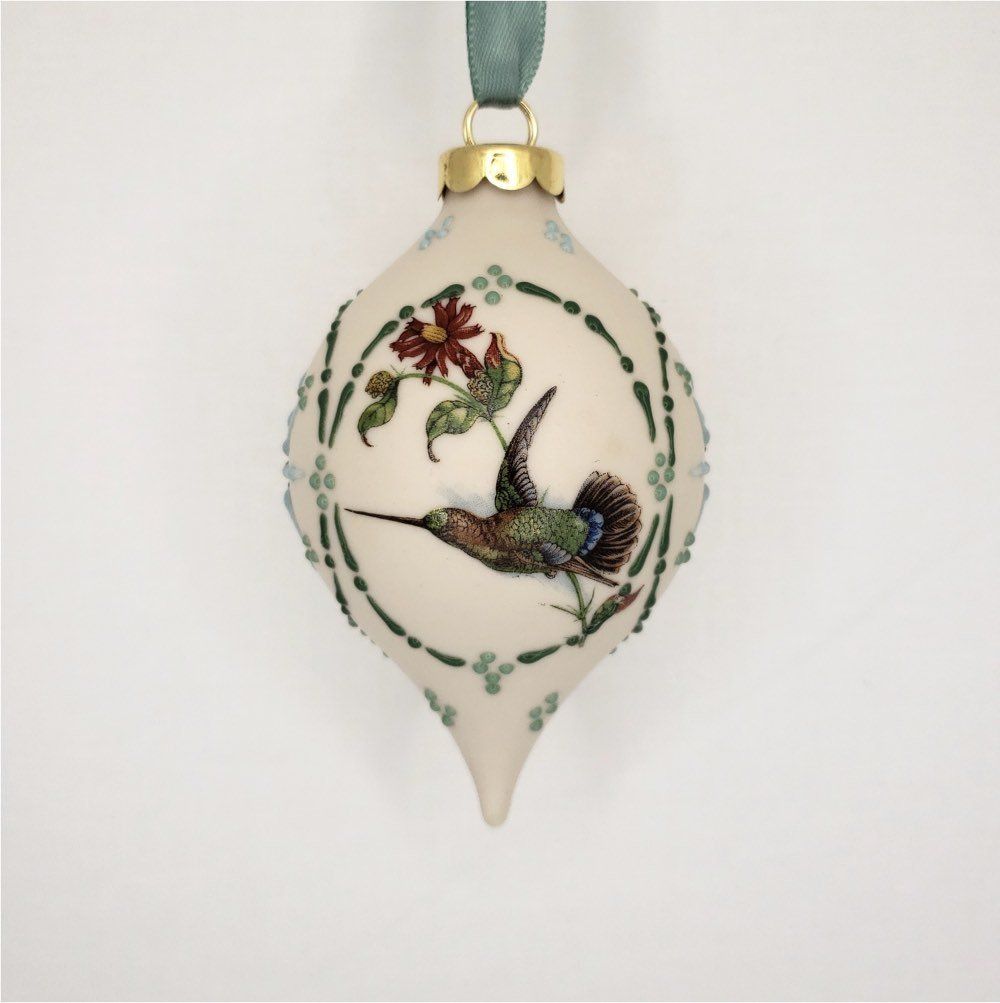 Model making process for Christmas ornaments