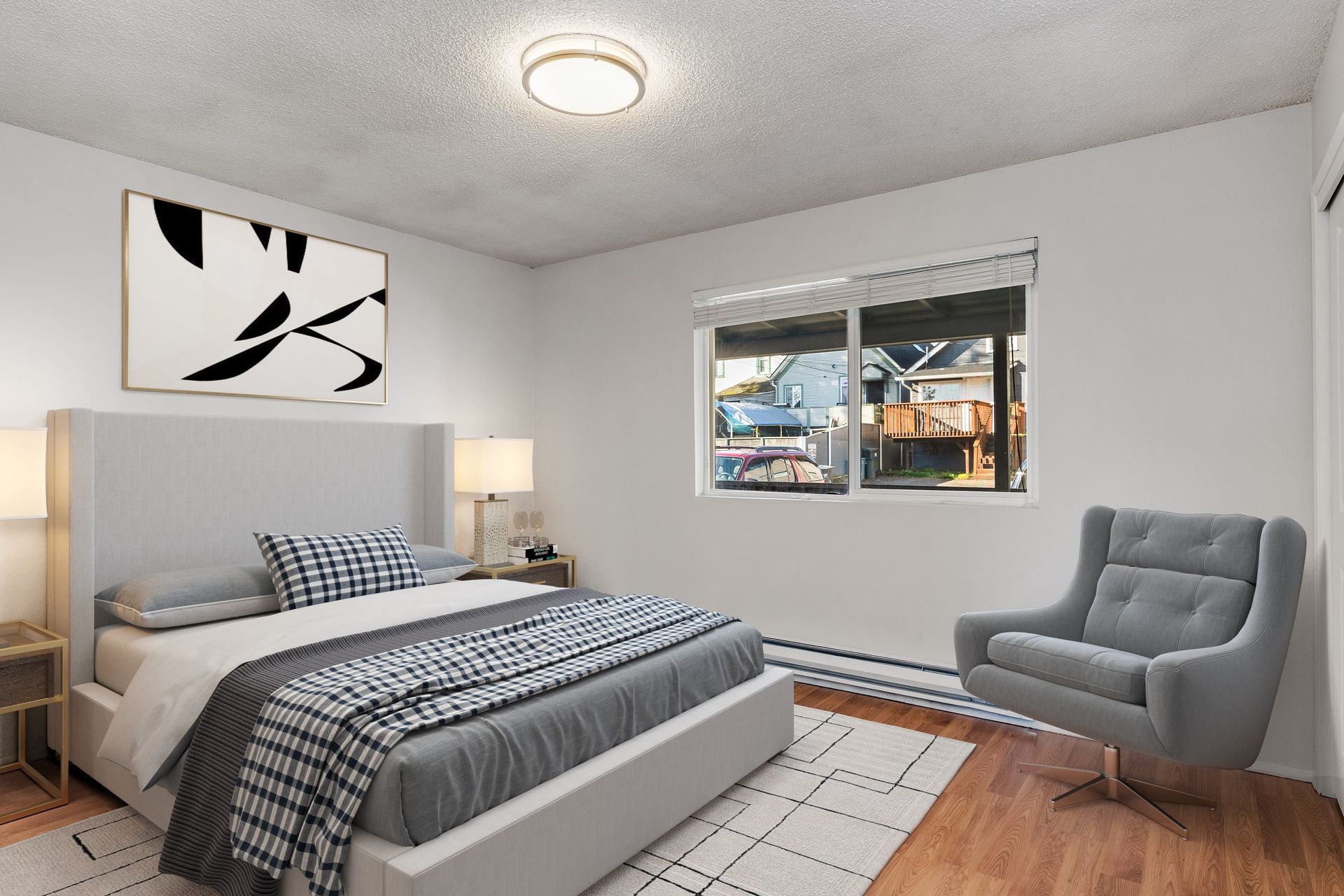 Photo showing the bedroom from another angle