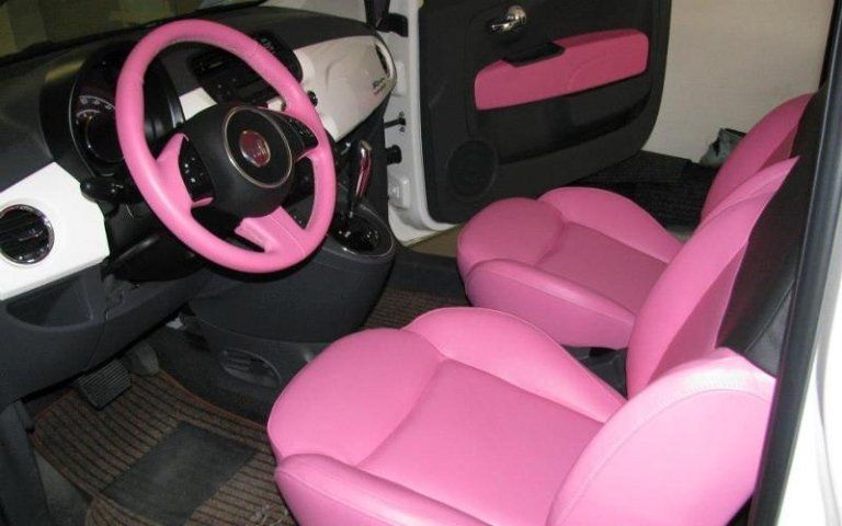 Interni auto in pelle