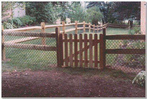 Wooden Gate at the Farm — Green, OH — Big John Fence Company