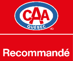 Un panneau rouge avec le logo caa dessus