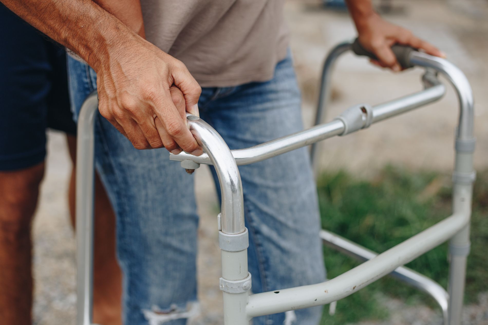 ausilio per deambulazione