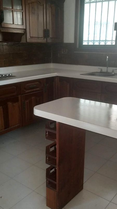 CARPINTERÍA KALIMBA - GABINETES DE COCINA